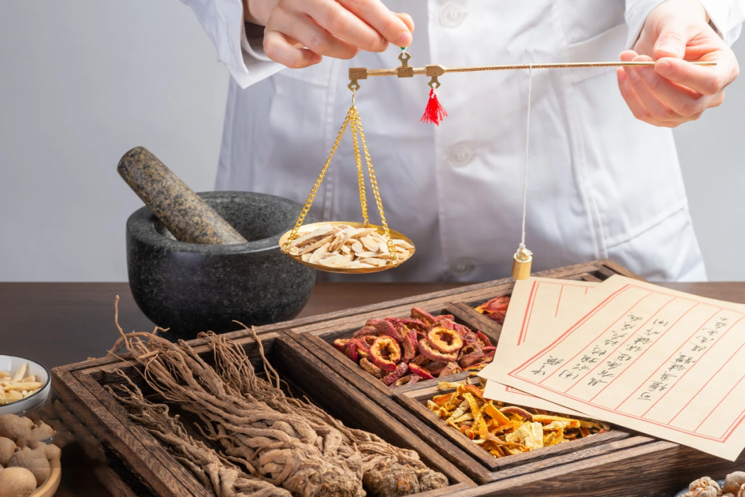 医生|坚持每天喝牛奶，56岁大妈结节癌变，甲乳科医生：无知，坑了自己