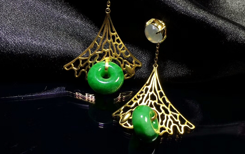 翡翠|什么翡翠会和我们相伴一生?翡翠与人的关联,一生陪伴难以割舍