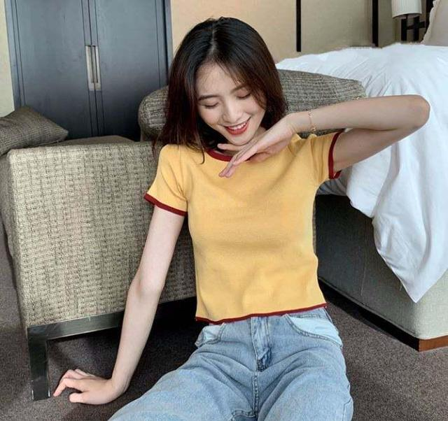 养生 想要把普通的短袖,穿出时髦感,也是要讲究方法和技巧的