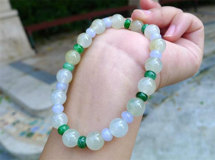 翡翠|翡翠脚链很少见,但它的寓意可不少,你知道哪几种呢?