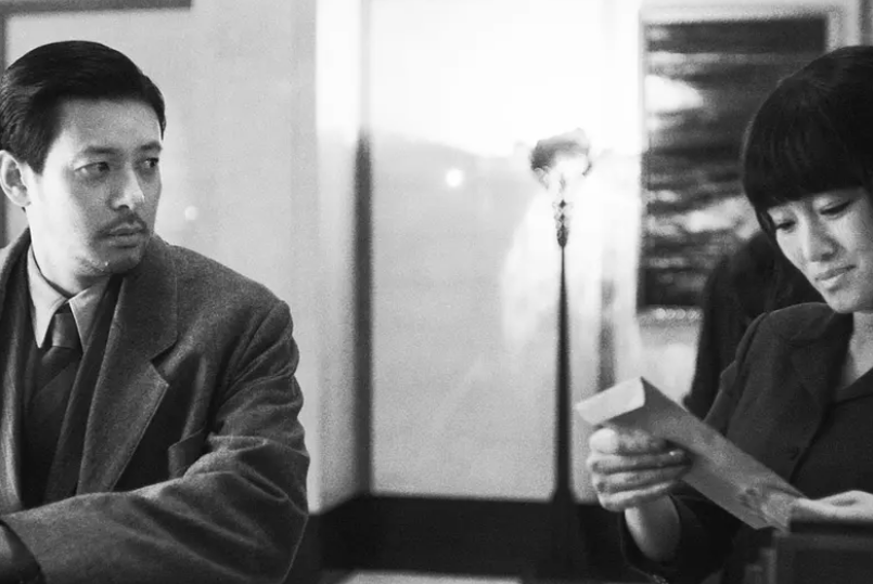 兰心大剧院|《兰心大剧院》这部影片,是不错的东方谍战片,故事情节不算复杂