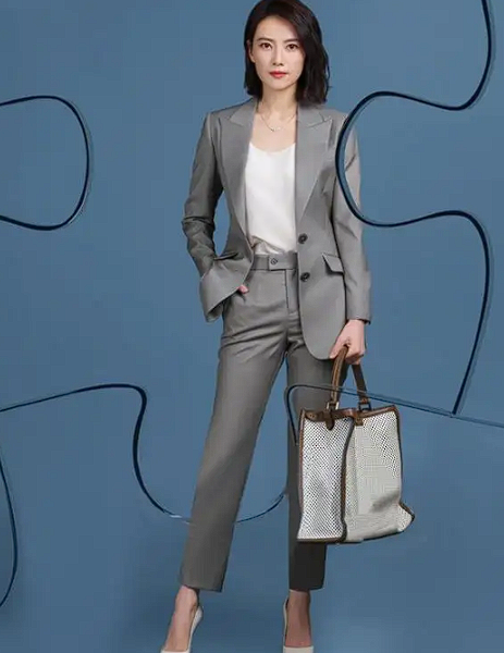 高圆圆|高圆圆的时尚穿搭,非常适合大众去借鉴