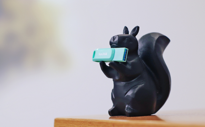 闪迪|闪迪酷柔Type-C U盘，达到了我的预期，符合我对大文件的读写要求