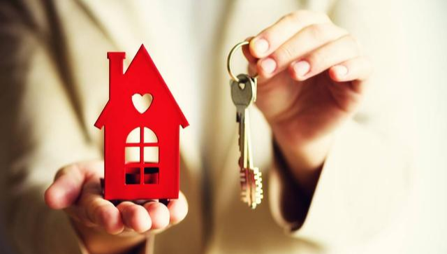 刘杰|凤凰男百般讨好只为陪嫁房,聪明女孩未雨绸缪把房子过户给弟弟