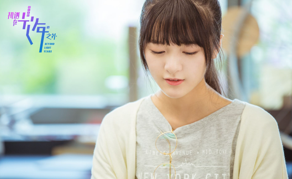 周星驰|曾是最火“星女郎”，与星爷合作后却突然消失，内幕竟是因为它！