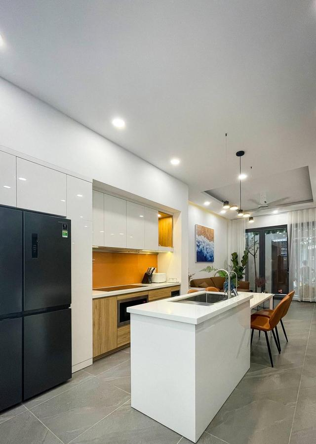 小复式翻新,不搞花里胡哨的“面子设计”,舒适大方才是装修关键