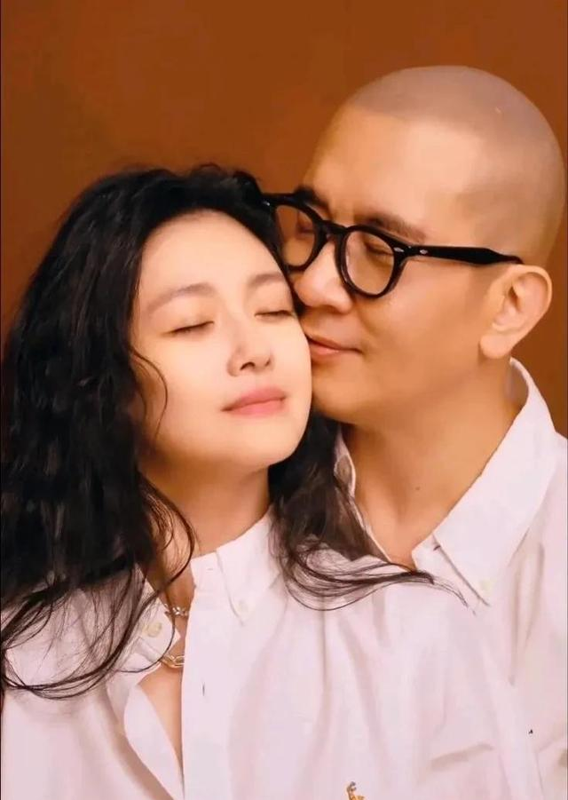 大S|再婚的徐熙媛仍不懂,摆拍出来的不是幸福,纹在身上的也不是爱情!