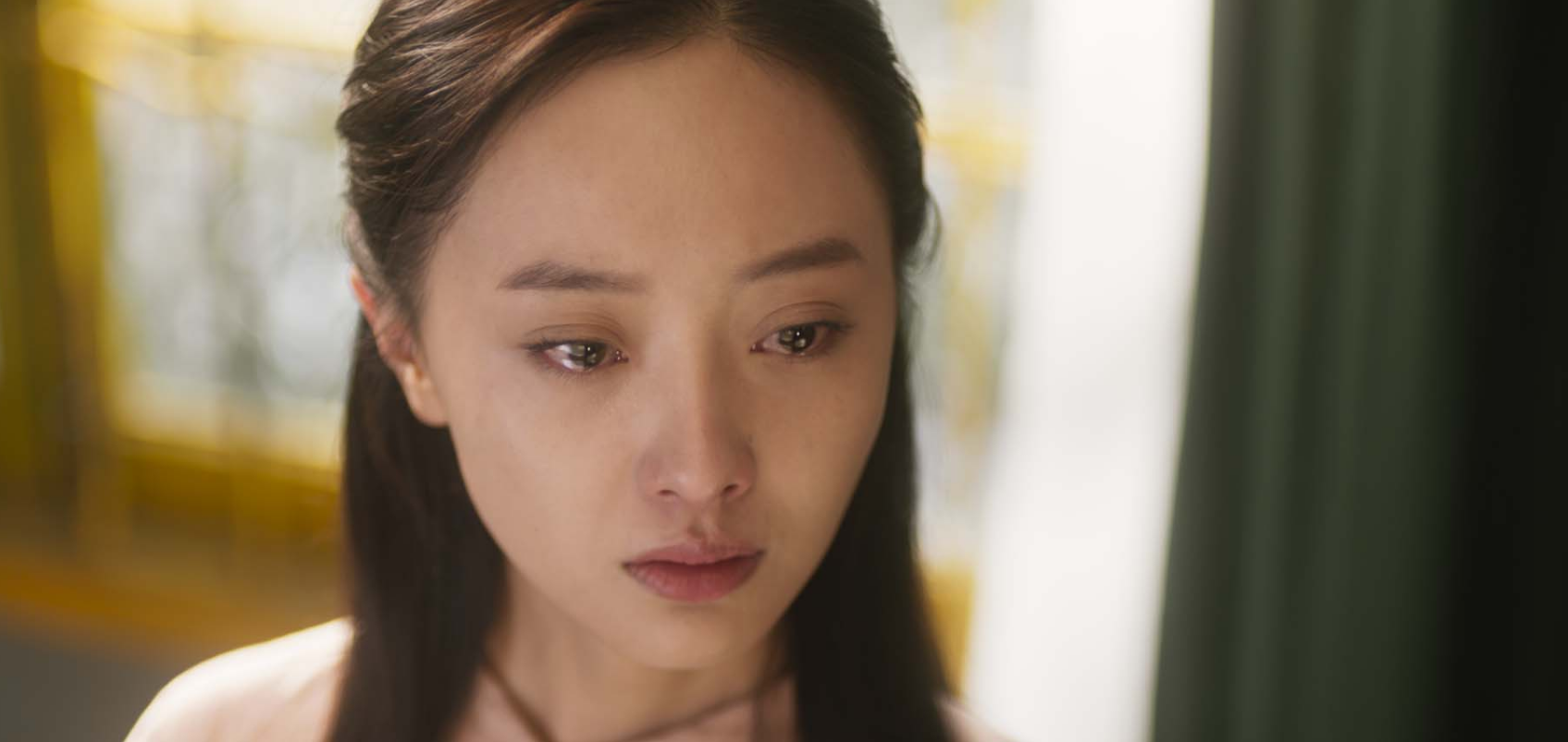 万里归途|《万里归途》28天票房破14.32亿，《战狼2》女主卢靖姗新片又来了