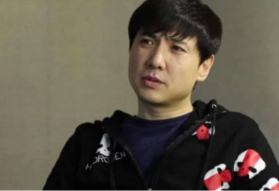 赵本山|别人担心春晚出差错，但对于上6次失误3次的沈腾来说，却是小事，看到做法后懂了