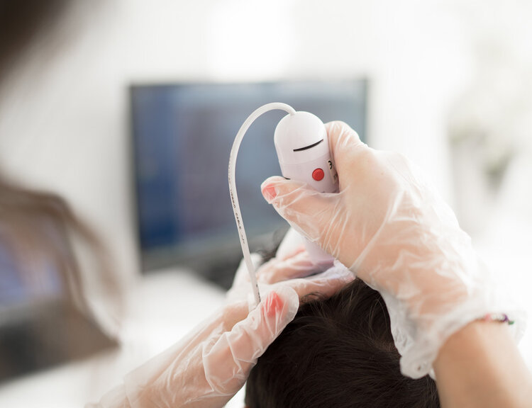 艾灸|白发长在哪,病就从哪出?经常长白发的人,更不易患癌?真相来了