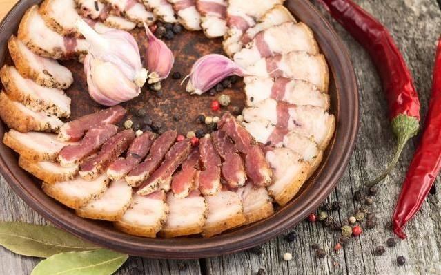 胃黏膜|胃不好的人，五类食物尽量少吃，或许帮你保护胃黏膜，养胃护胃！