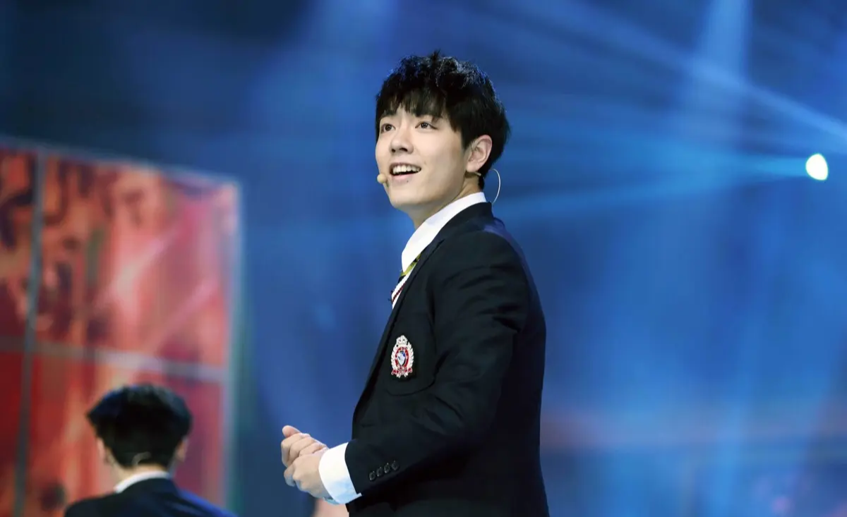 肖战|龙丹妮为什么不喜欢肖战，第一个可以接受，第二个过分了