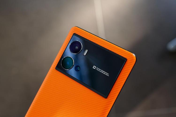 江苏省|买手机不要抠抠搜搜，这三款手机性能强悍拍照好，至少能用五年