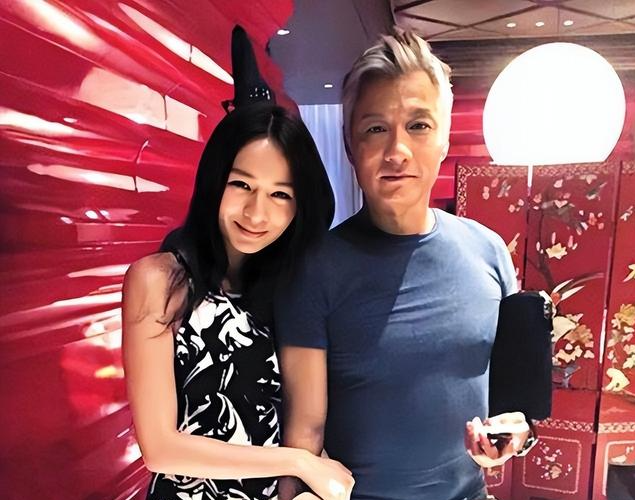 豪宅|7天8个大瓜，劣迹艺人复出，离婚，11亿豪宅被烧