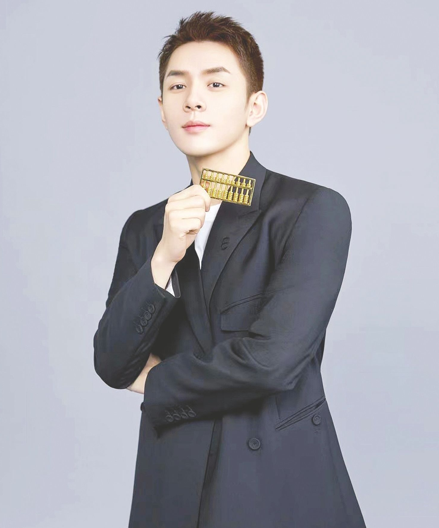 罗永浩|?2021年，李佳琦净赚18.6亿，罗永浩2.5亿，超100位主播年入达3190万