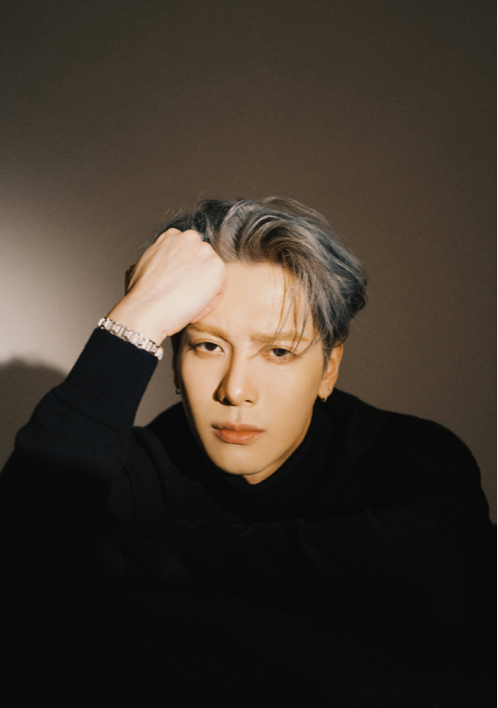 罗云熙|单看脸惊艳帅气,一看全身就秒垮掉,被身高害惨的男星