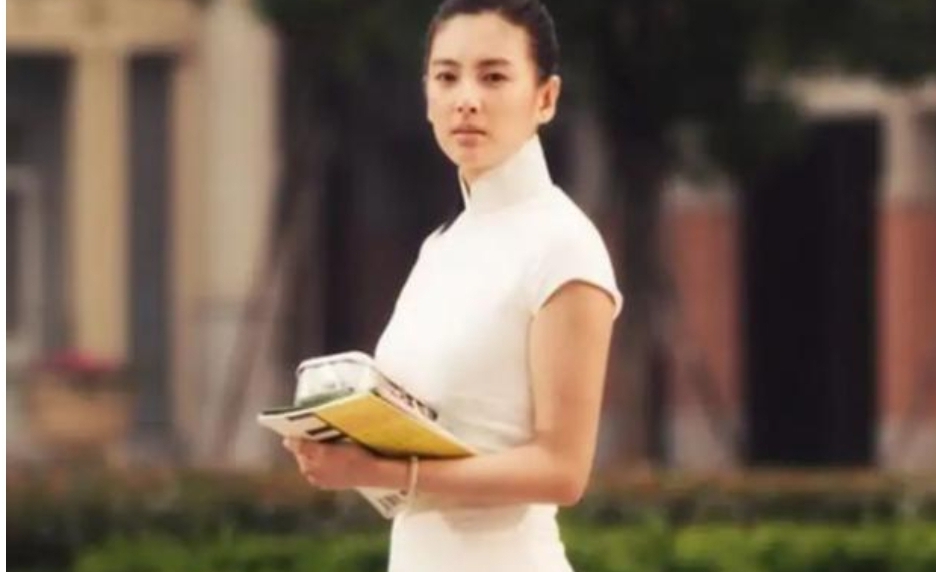 张雨绮|张雨绮第一次离婚,没有撕逼,反而祝对方一切都好