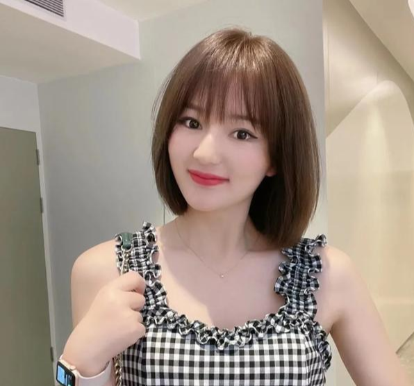 发型 发型要想不过时，选择这4种发型就对了，洋气瘦脸美美哒