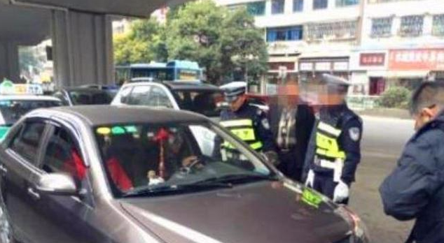 私家车只要注册过滴滴,以后不管跑不跑,只要出事故保险都不赔