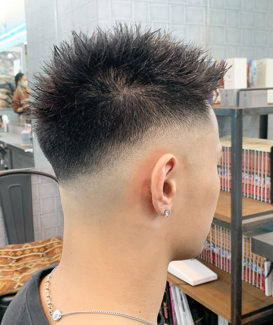 跑步|新时尚男发来了,帅气有型不落伍,越来越多男士这样剪