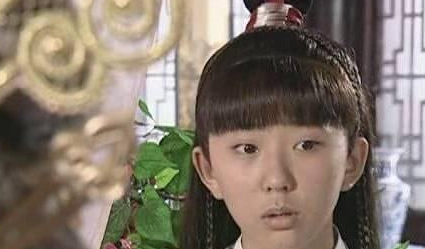 吴京|因男扮女装瞬间火爆全网，吴京当她当做“亲妹妹”，实力很强