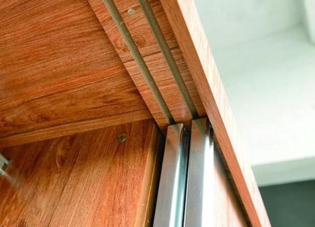 家里装修,能用密度板吗?是不是最差的板材?有哪些缺点?