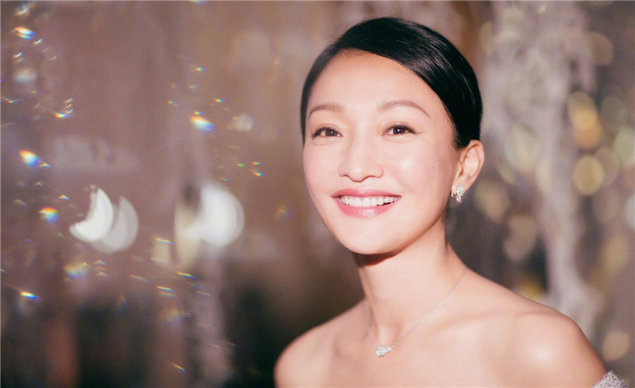 |本是人间小精灵，为何恋情总是被人关注