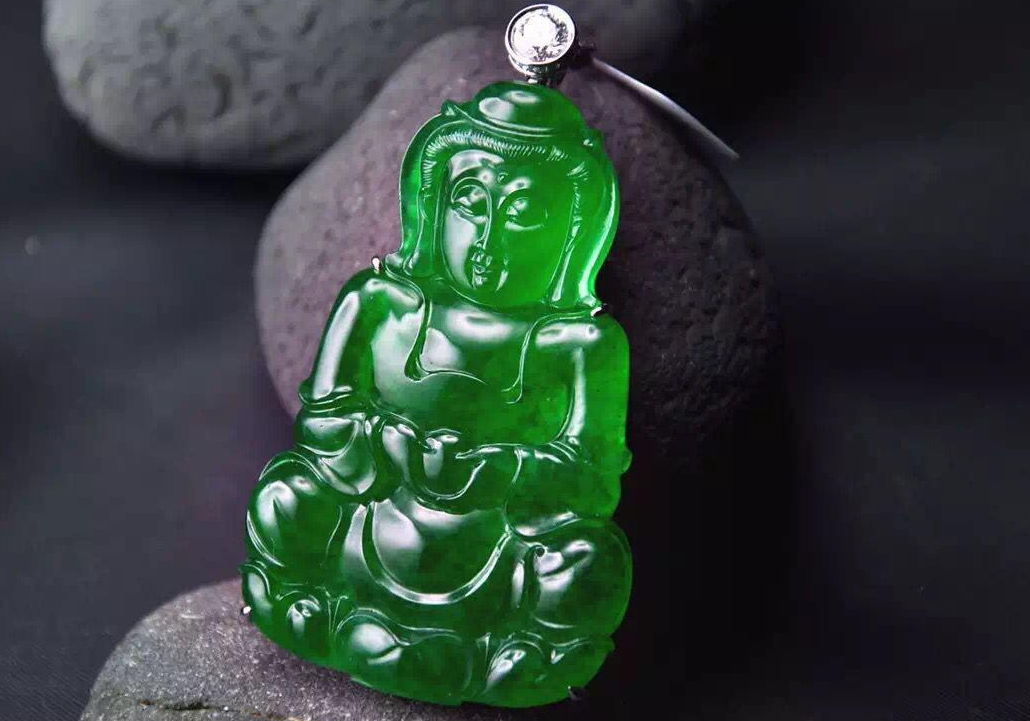 翡翠|同样是翡翠当中的瑕疵,为什么雪花棉那么漂亮?棉和雪花棉的差距