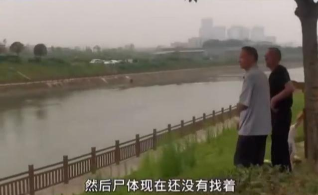 男孩救“人”溺亡,报“假警”女生人间蒸发,舆论为什么网暴英雄