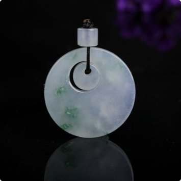 翡翠|环环相扣同心圆，方寸之间表真心！