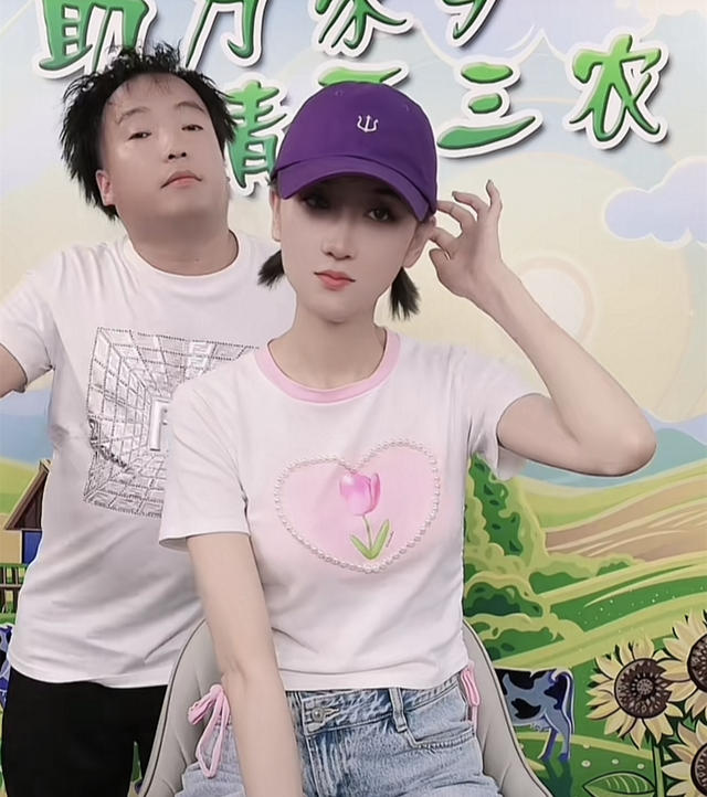 霍云龙|赵本山徒弟“方正”被曝离婚,前妻小其10岁