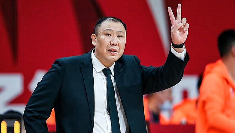 广东男篮|三组2-0横扫！CBA季后赛八强诞生七席，首钢出局，广东决战浙江