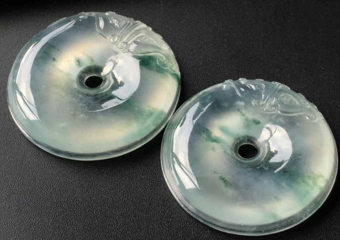 翡翠|遇到满绿玉石时不要激动，你见到的可能是冰翠，它跟翡翠可不牵扯