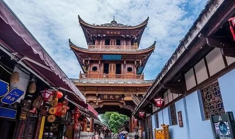 木里|?漫步古城,怡然自得,好不热闹