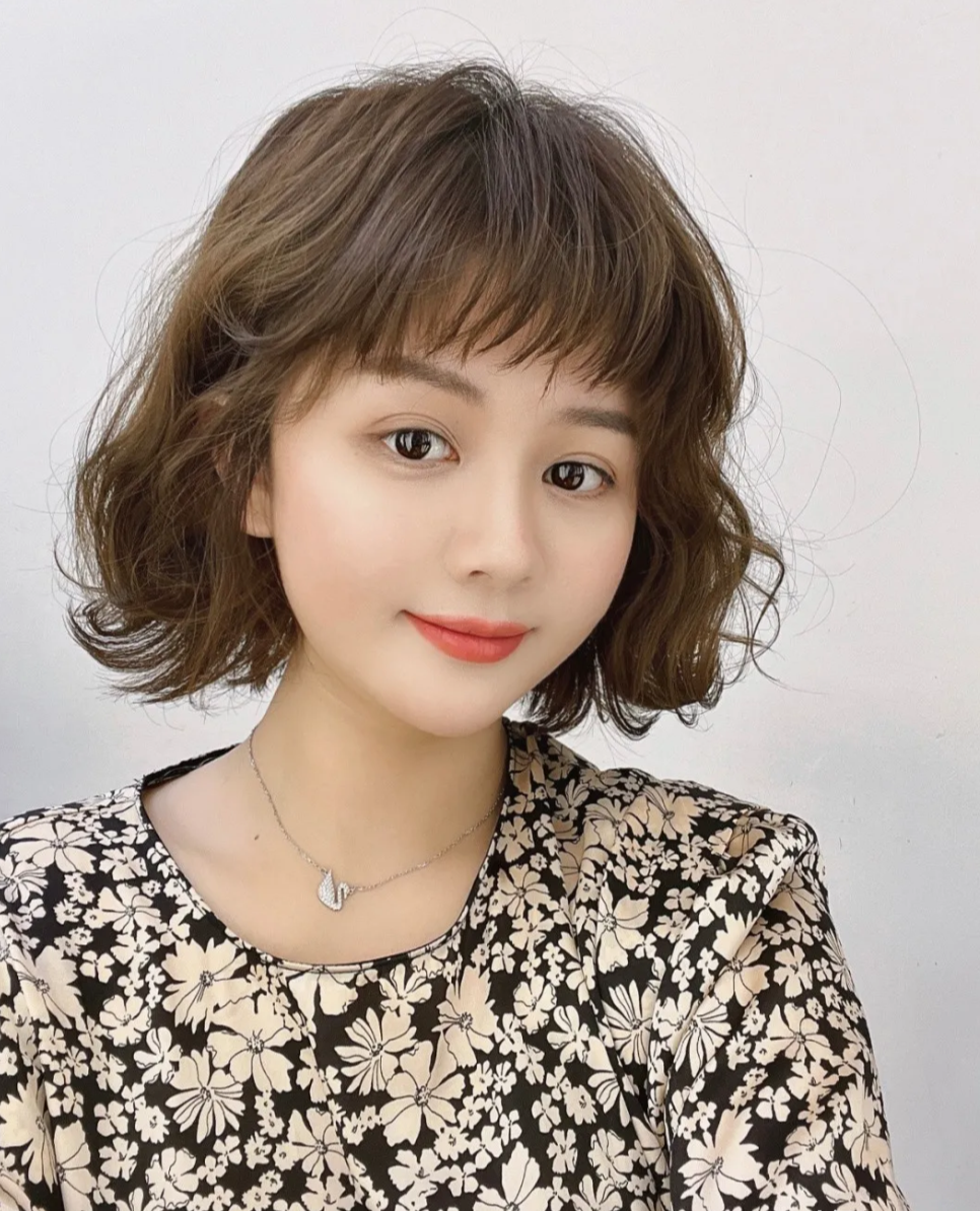 时尚发型 精选时尚发型17款,无论长短都很美,爱美女性都在剪