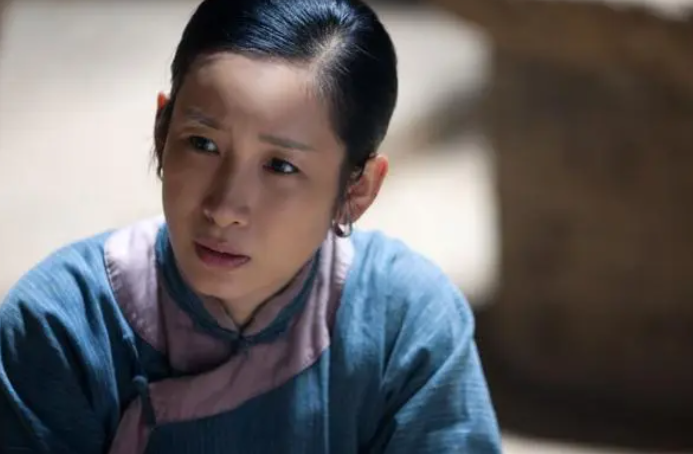 秦海璐|秦海璐：事业发展顺利，经历爱情的苦，终于找到幸福