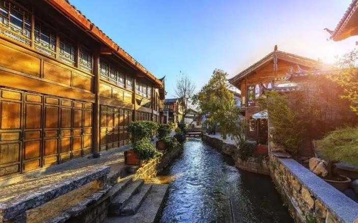 泸沽湖|去丽江旅游，玩的时间太紧凑，泸沽湖还是适合自驾游一点