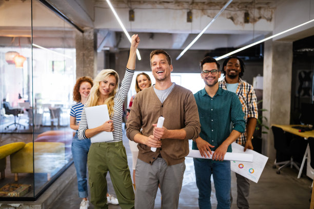 |能力，会来事才可以快速晋升