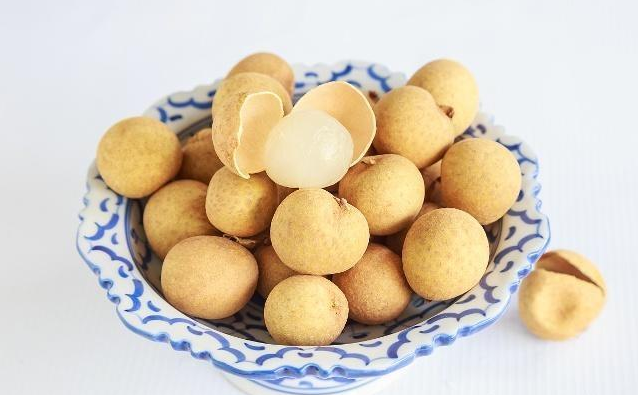 失眠|天然的“安眠药”终于找到了,每天泡水喝,失眠可能和你说拜拜