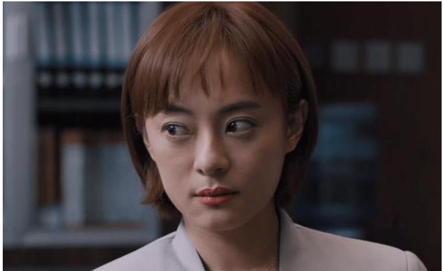 孙俪|镜头前美翻,真人“丑”得奇形怪状,干瘪、脸肿、疲态都是原因