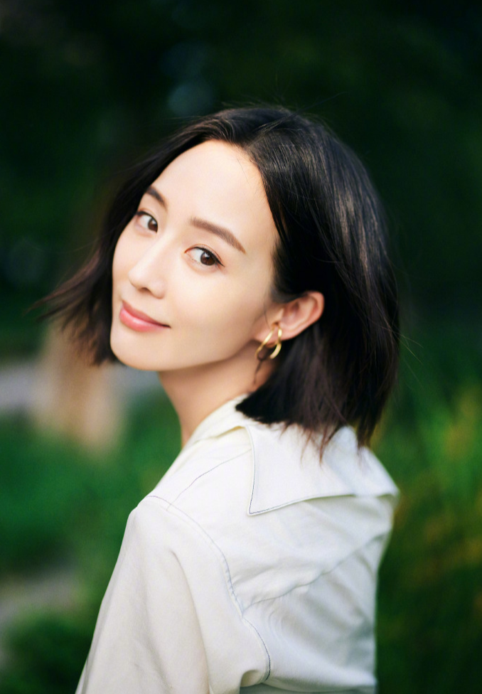 赫本 张钧寗瘦身秘技抢先看！亲授4招养成纤细手臂，蝴蝶袖、掰掰袖3分钟就隐形！