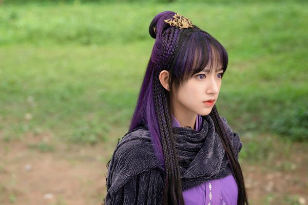 程潇|程潇是怎么一步步把自己从白月光作成弃之可惜，食之无味的鸡肋的