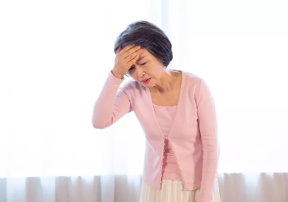 高血压|提醒:身体一旦出现4种表现,多半是肝火“太旺”了,需警惕