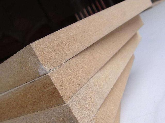 家里装修,能用密度板吗?是不是最差的板材?有哪些缺点?