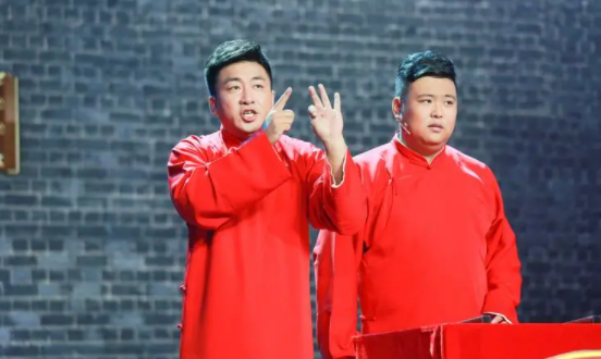 巩汉林|嘲讽国足！郭德纲干儿子声援巩汉林，套用小品：海参不治窝囊废