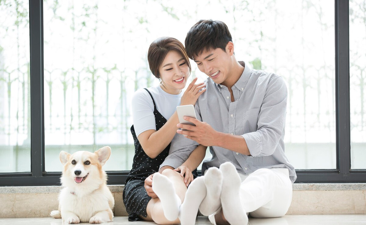 丁克夫妻结婚20年后,妻子46岁高龄生子,丈夫:对不起母亲