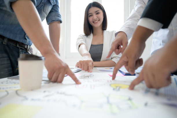 |如何和不喜欢接触部门事务的同事搞好关系?