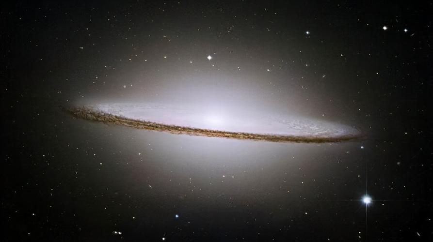 高密度气体星云会爆炸,高密度气体星云变成“椭圆星系”