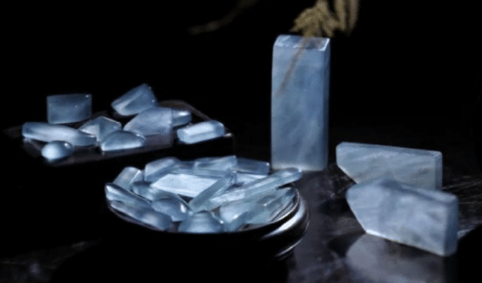 |翡翠抛光并不简单,几大因素影响起货效果,抛光师很重要