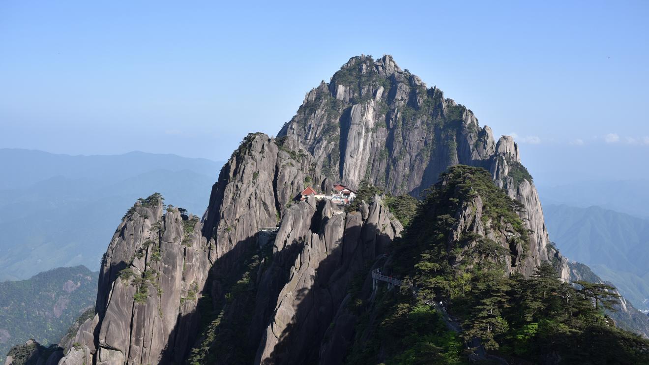 荷花|中国十大风景名胜景区之一，中国十大“奇山”之一，你还在等什么